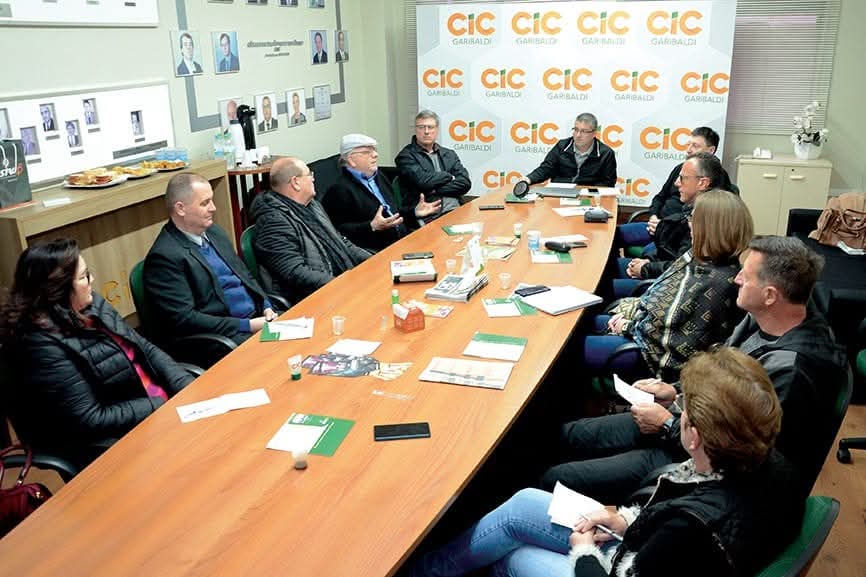 Encontro sobre segurança comunitária