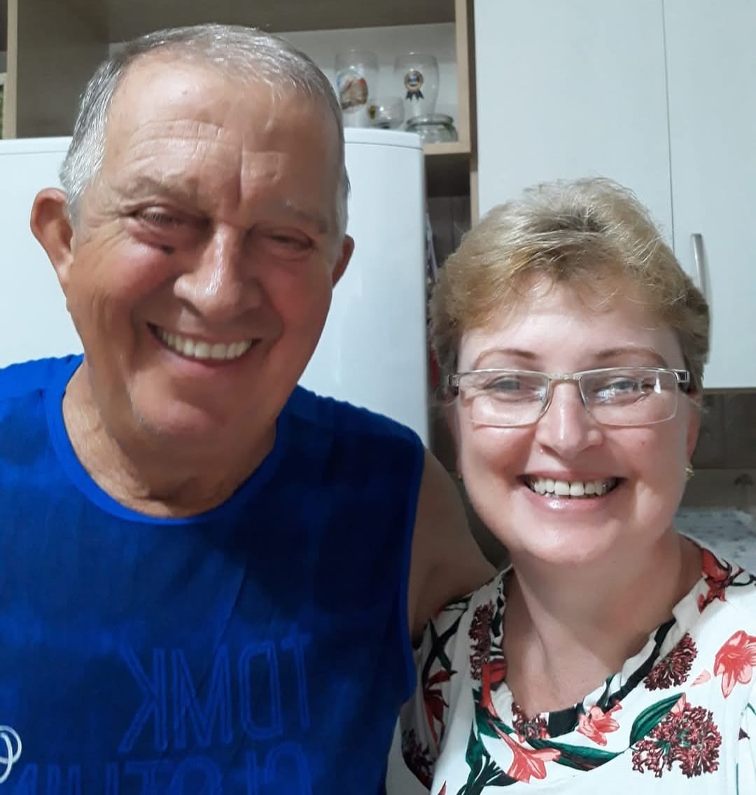 Mara ao lado de Hilário