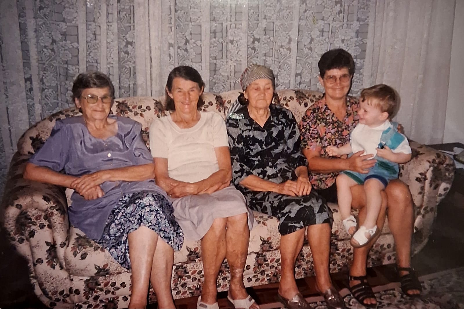 Gerações da família reunidas